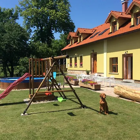 Apartament Dum C. 35 V Ceskem Raji *