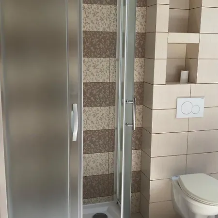 Dum C. 35 V Ceskem Raji Stará Paka