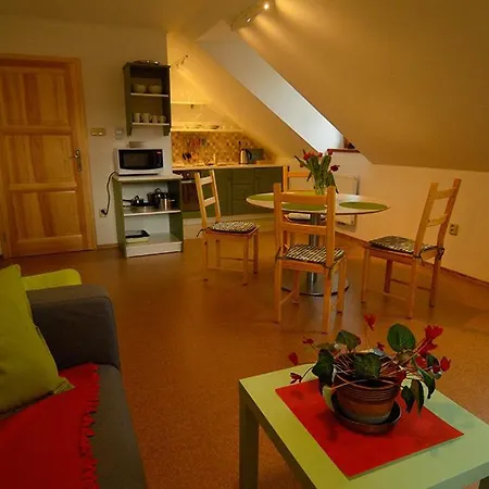 Dum C. 35 V Ceskem Raji Apartament Stará Paka
